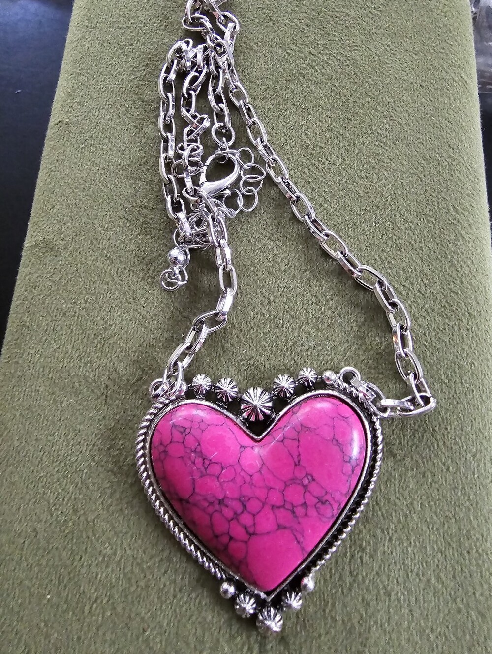 Necklace - Picture 4 of 4